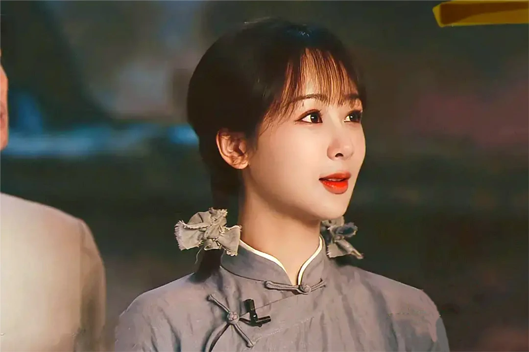 Actresses in Republican-Era Student Attire