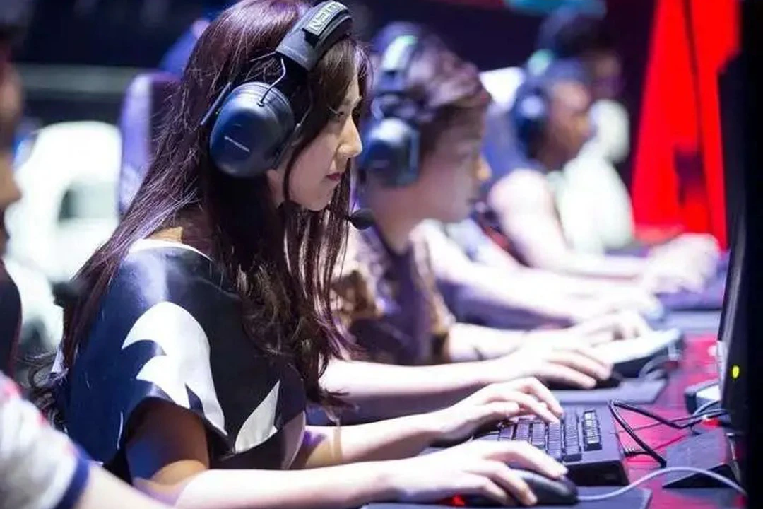 The Fusion of E-Sports and Traditional Culture with Jiao Gong Ming