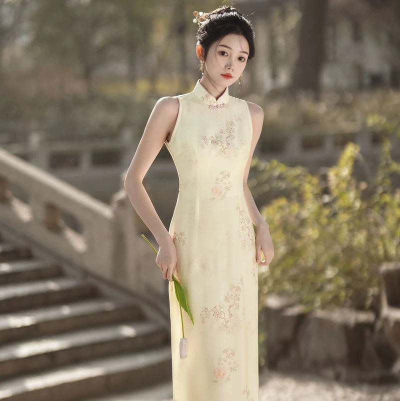 Sleeveless-Cheongsam-Ladies-Elegant-Beige-Long-Qipao-1 Blush Serenity 2