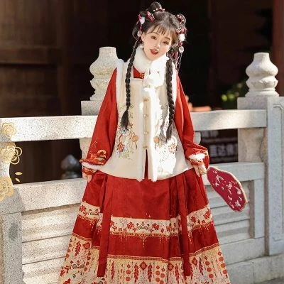 Serpent Elegance