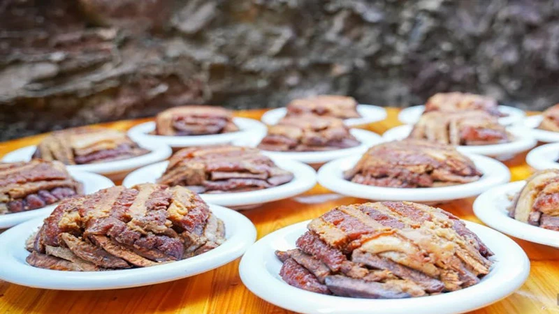 Lipu Taro Braised Pork: The Star of Guangxi Banquets