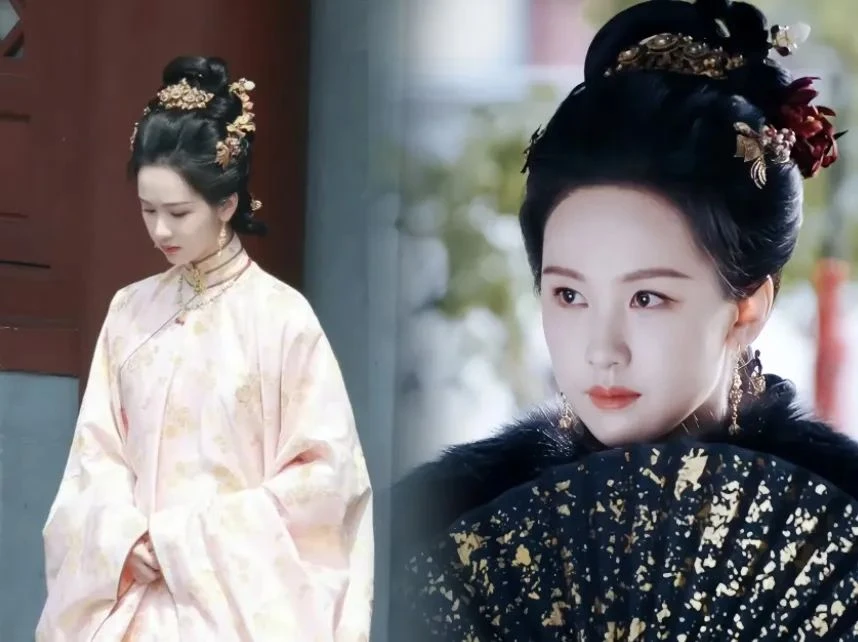 Noble Lady - Chen Duling's Ming Dynasty Hanfu