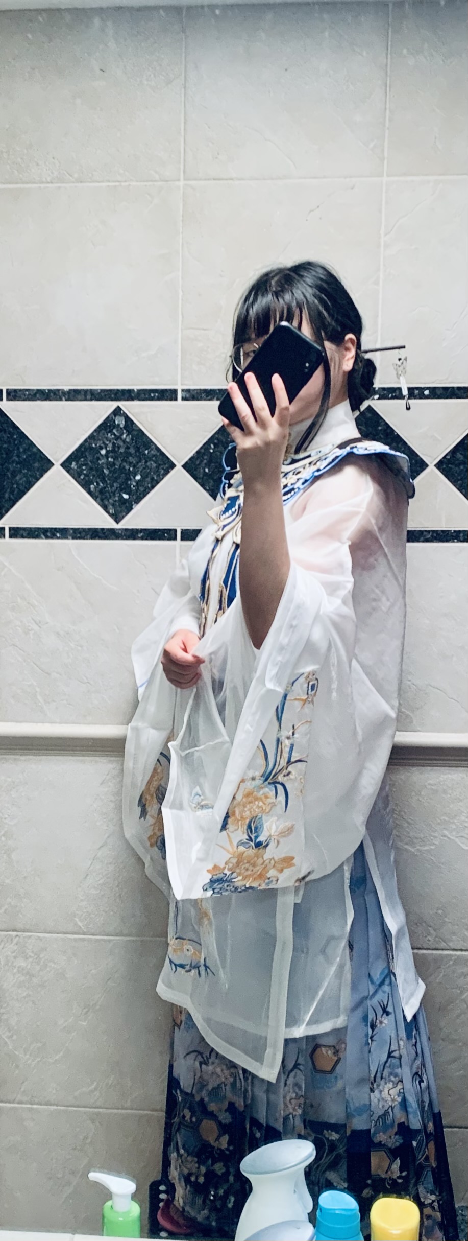 晴 — Community Archive 25