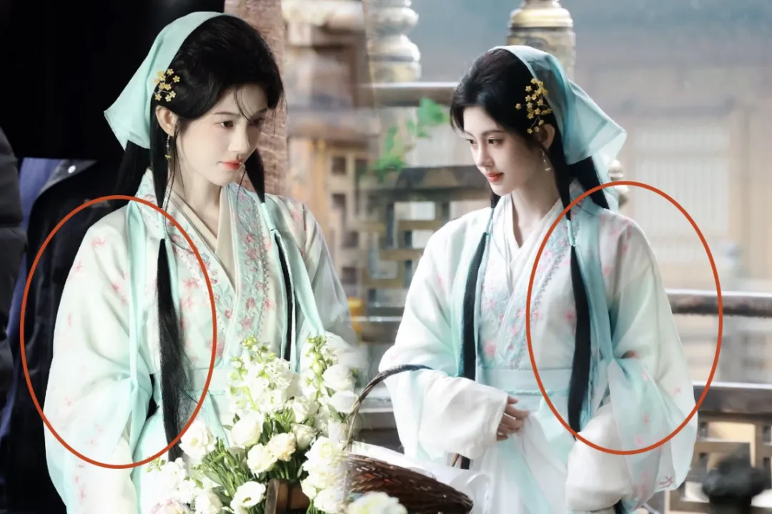 Ju Jingyi: Versatile Shoulder Straps 1