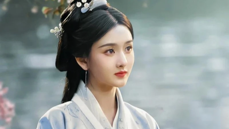 The Prisoner Of Beauty: How a Historical Romance Cracked the Code