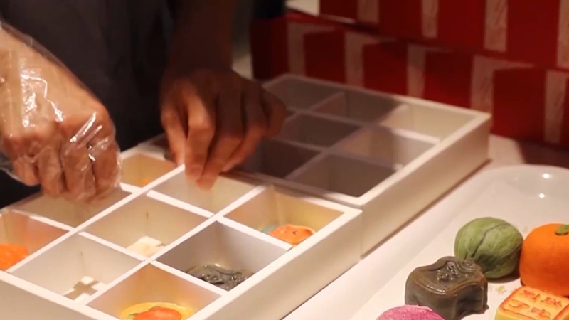 China's Fashion Renaissance Blends Threads of Tradition and Tech