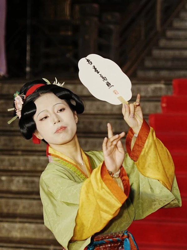 Hanfu Contest in Hanzhong: A Cultural Feast