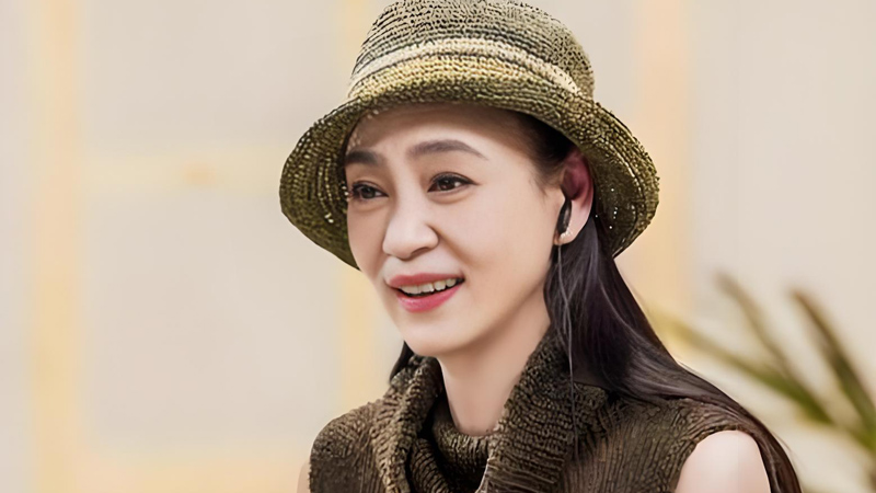 How Liu Xuehua Embraces Aging with Grace