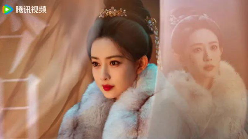 How Meng Ziyi Is Gaining Speed in the Post-95 Flower Race