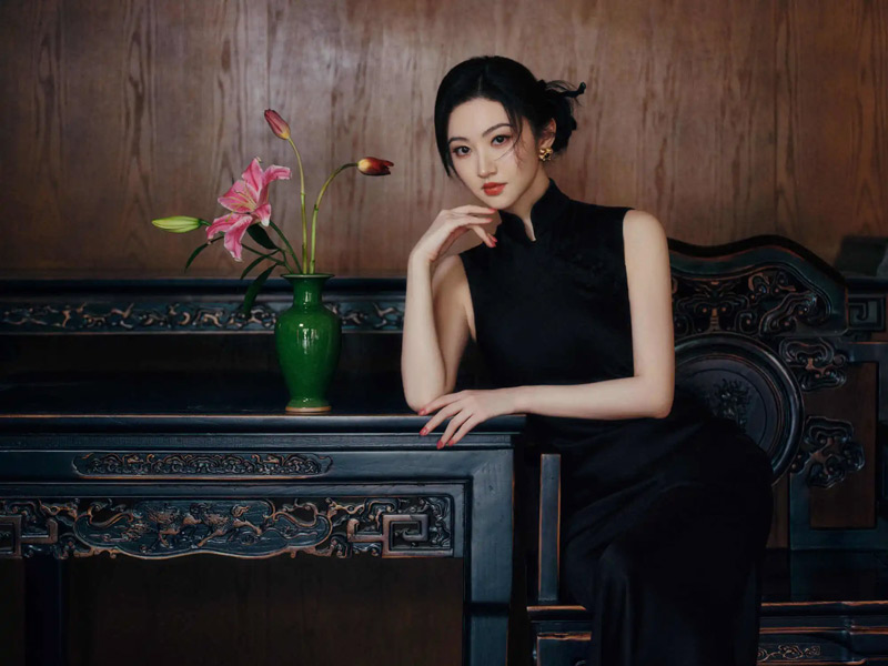 Jing Tian's Braids Bloom: Ageless Radiance and Career Renaissance