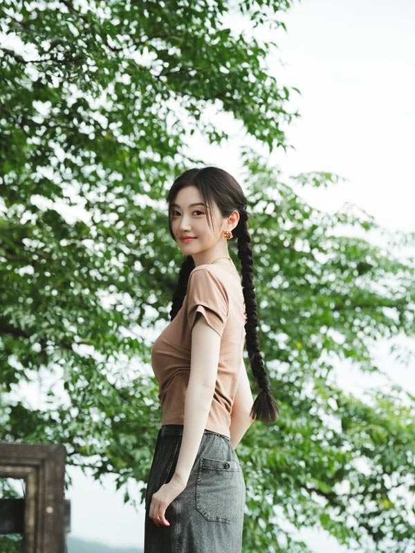 Jing Tian's Braids Bloom: Ageless Radiance and Career Renaissance