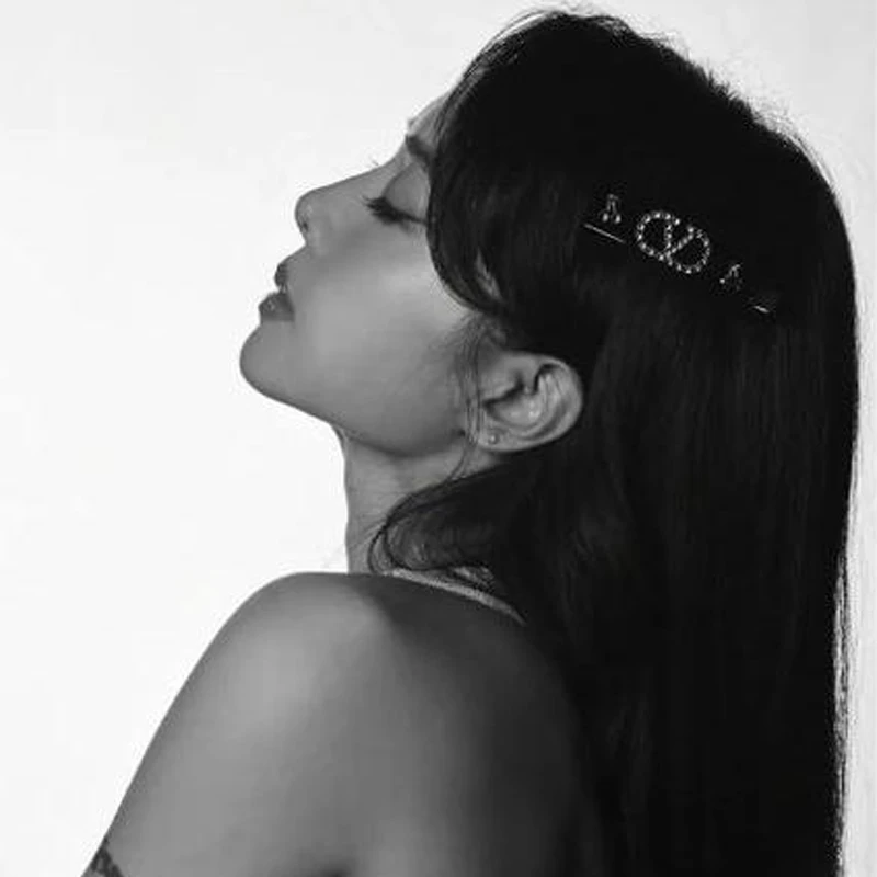 Jolin Tsai: A Pop Legend's Journey Through Fashion and Fortitude