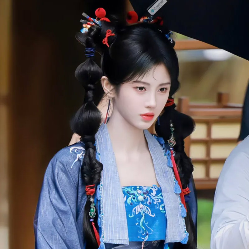 Ju Jingyi's Style Evolution and Zhang Yunlong's Poise in Lai Zhan