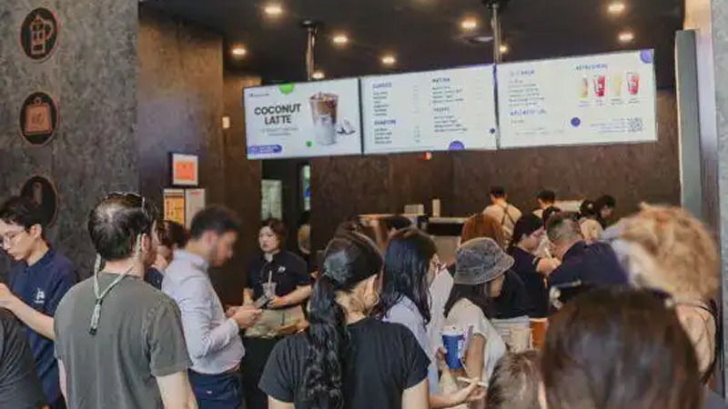 Luckin Coffee Launches in New York, USA