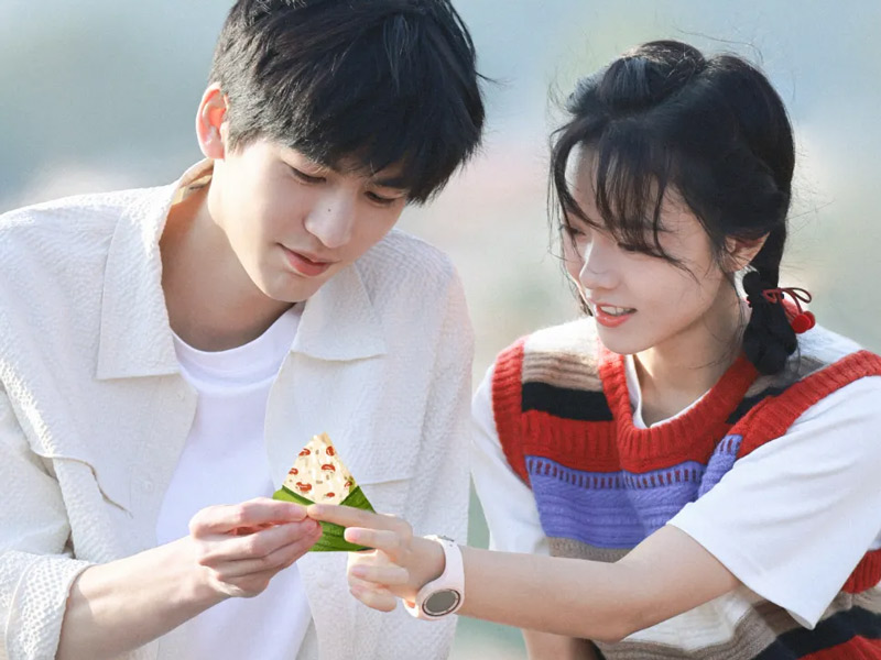 My Cherry Amber: 1990s Shandong Bonds Forge a Lifelong Destiny