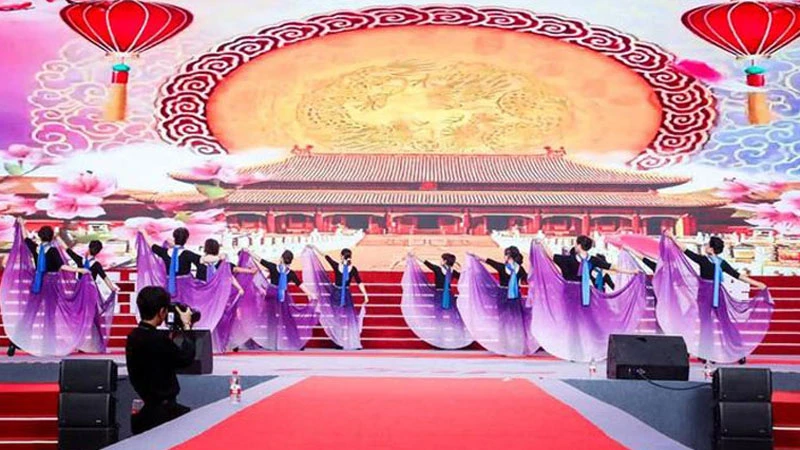 Qipao Gala Illuminates Hangzhou with Charity and Culture