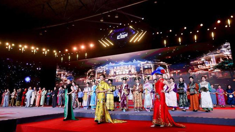 Qipao Gala Illuminates Hangzhou with Charity and Culture