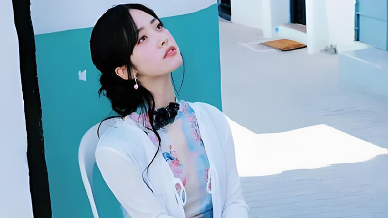 Shen Yue's Neo-Chinese Qipao in Marrakech