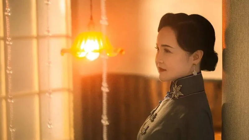 The 5 Beauties of the Qipao Woman