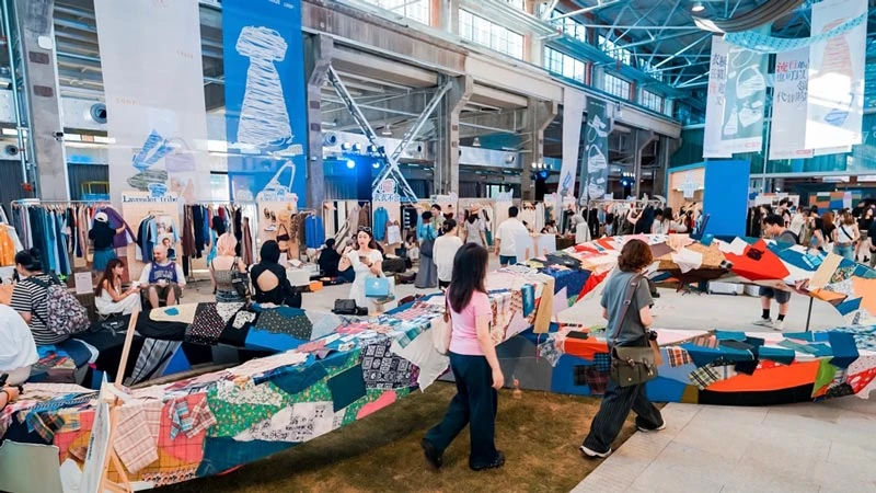 The Circular Wardrobe Revolution: Shanghai's Infinite Fashion Bazaar