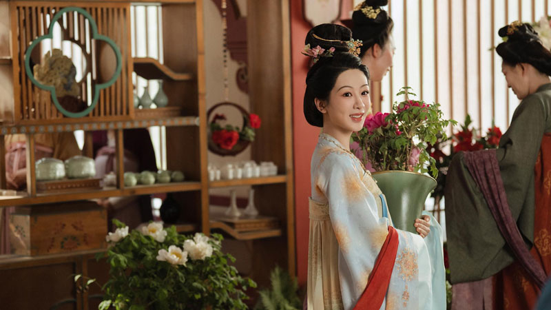 Women's Awakening and National Sentiment In the Name of Blossom