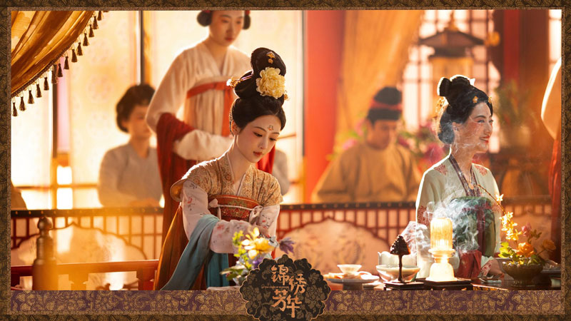 Women's Awakening and National Sentiment In the Name of Blossom