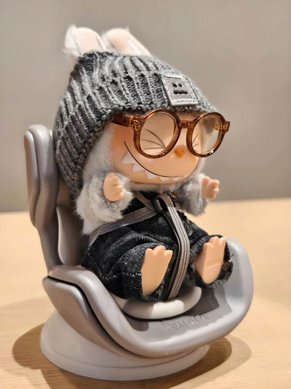 Threads of Time: Ancient Embroidery Meets Modern Dolls
