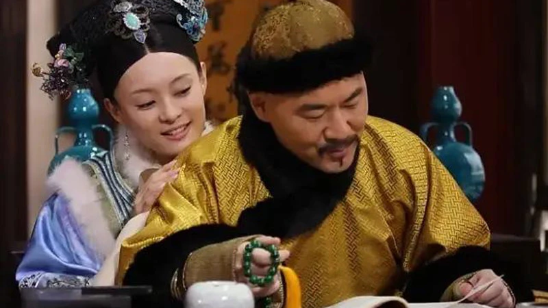 Why Chinese Dramas Can Never Seem to Get Emperors Right