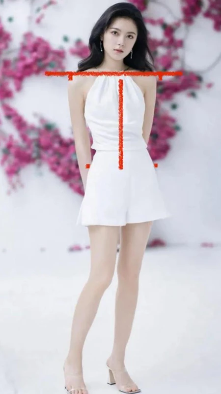 Zhao Jinmai: How Makeup and Outfits Shape Her Image