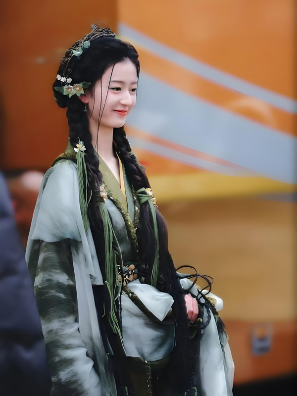 6 Actresses Shine in Duel on Mount Hua