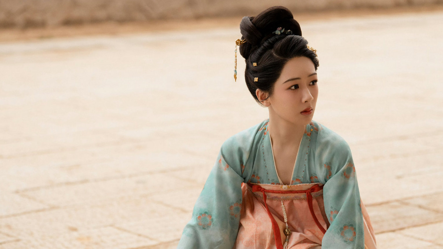 Colors of Hanfu: Stories Woven in Ancient Hues