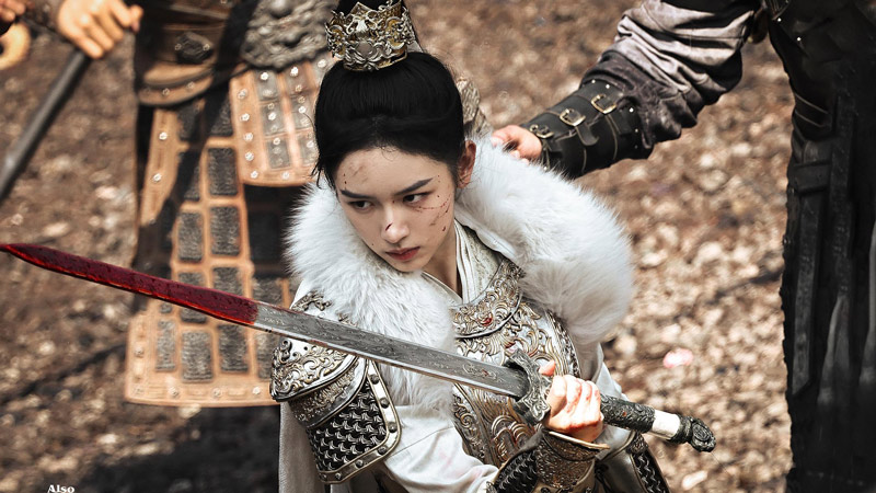 Talk with Zhou Ye: Wearing Armor Onscreen, Training Offscreen