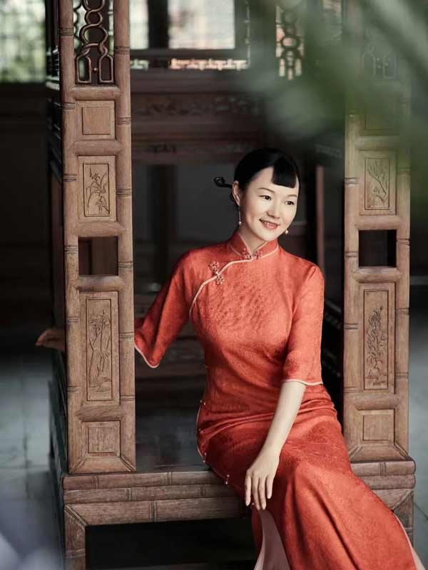 Cool Qipao: Secrets to Sweat-Free Summer Style