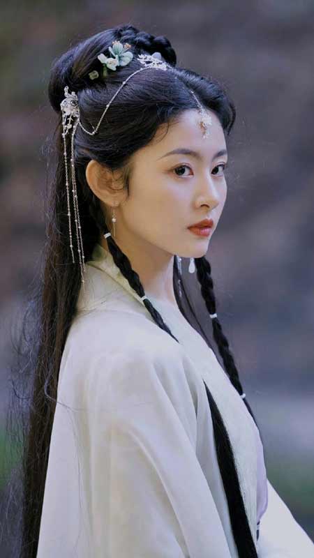 Dissecting the Flaws of A Record of a Mortal's Journey to Immortality