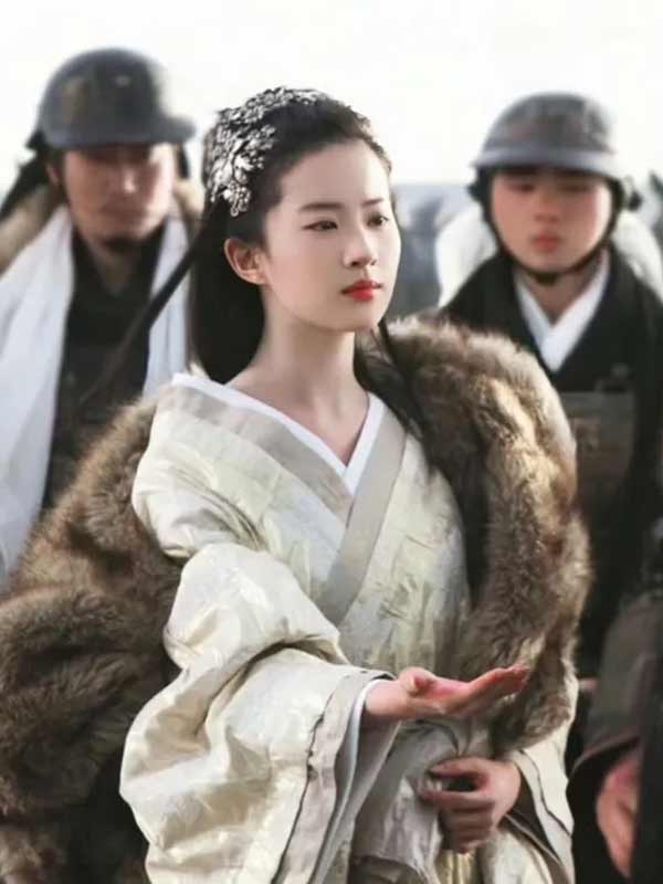 How 3 actresses Revive Classical Hanfu Beauty
