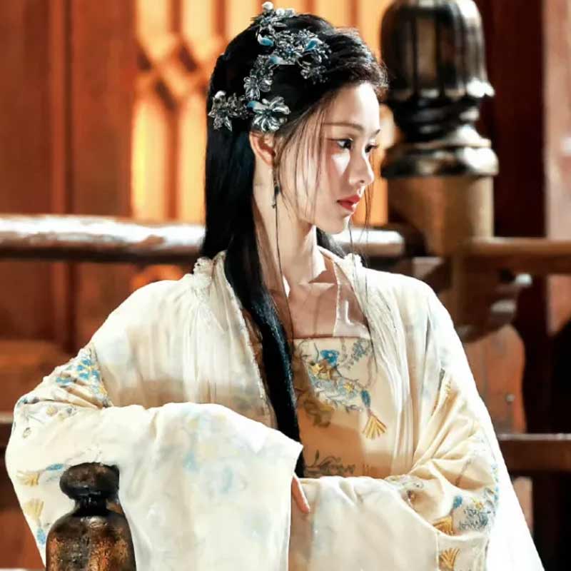 How 3 actresses Revive Classical Hanfu Beauty