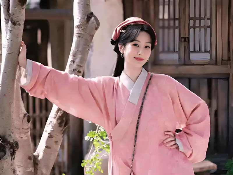 How China's Actresses Are Rewriting History Through Fabric