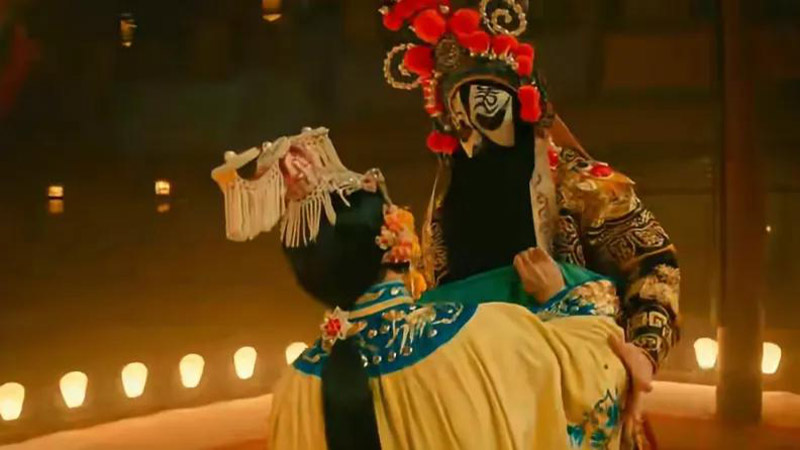 Peking Opera-Themed Film Xi Tai: Laughter Fades, Only Sorrow Remains