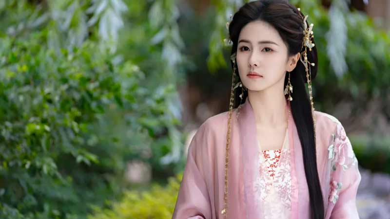Pink Robes in Ancient Dramas: 8 Actresses' Stunning Styling