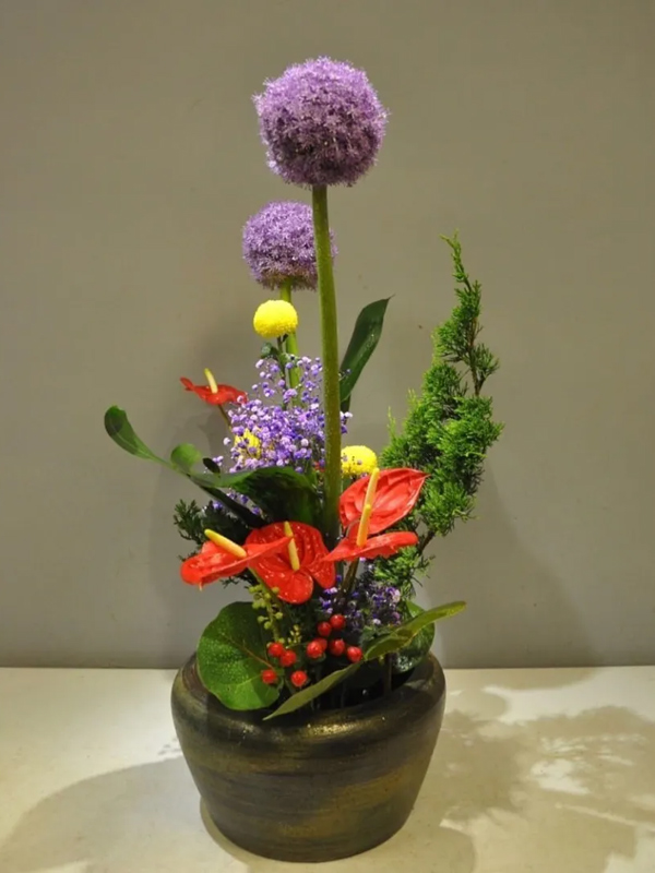 The 6 Classical Vessels of Chinese Floral Art