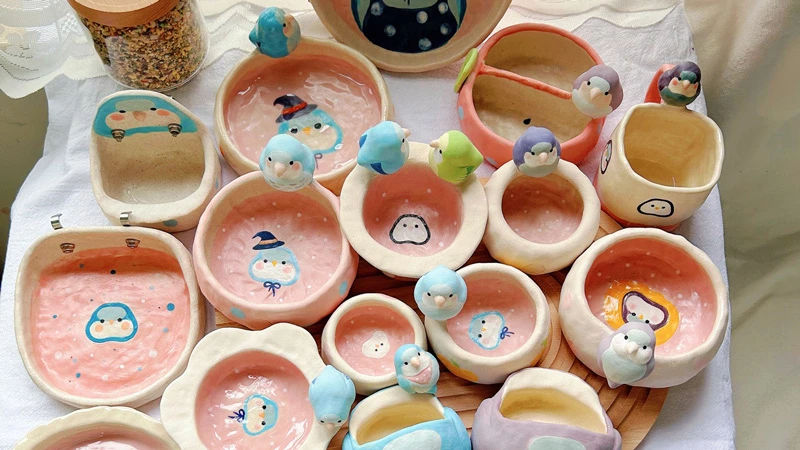 The Potter's Stage: Crafting Showstopping Ceramic Plates in 3 Acts