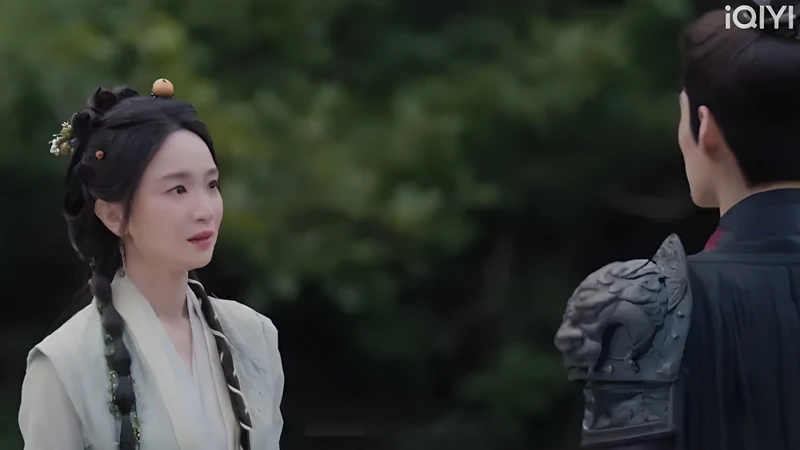 Who Can Resist Cheng Lei's Triple Charm in Shadow Love?