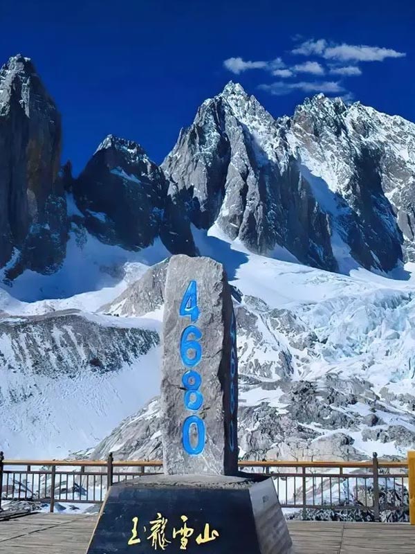 Yunnan Summer Travel Handbook: Dive Into Nature and Culture Magic