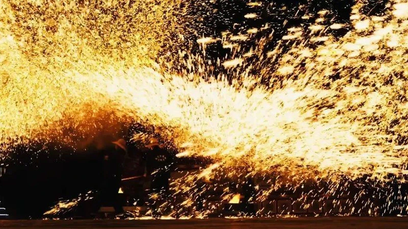 Zezhou's Molten Iron Rain Illuminates Centuries of Craftsmanship