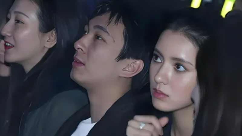 Zhang Yuxi: Can Beauty Open Acting Doors?