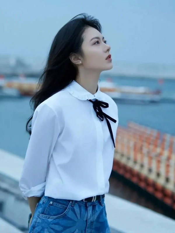 Zhao Jinmai: Navigating the Shift Beyond Youthful Roles