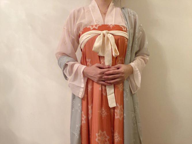Tang Dynasty Hanfu: A Beginner's Guide