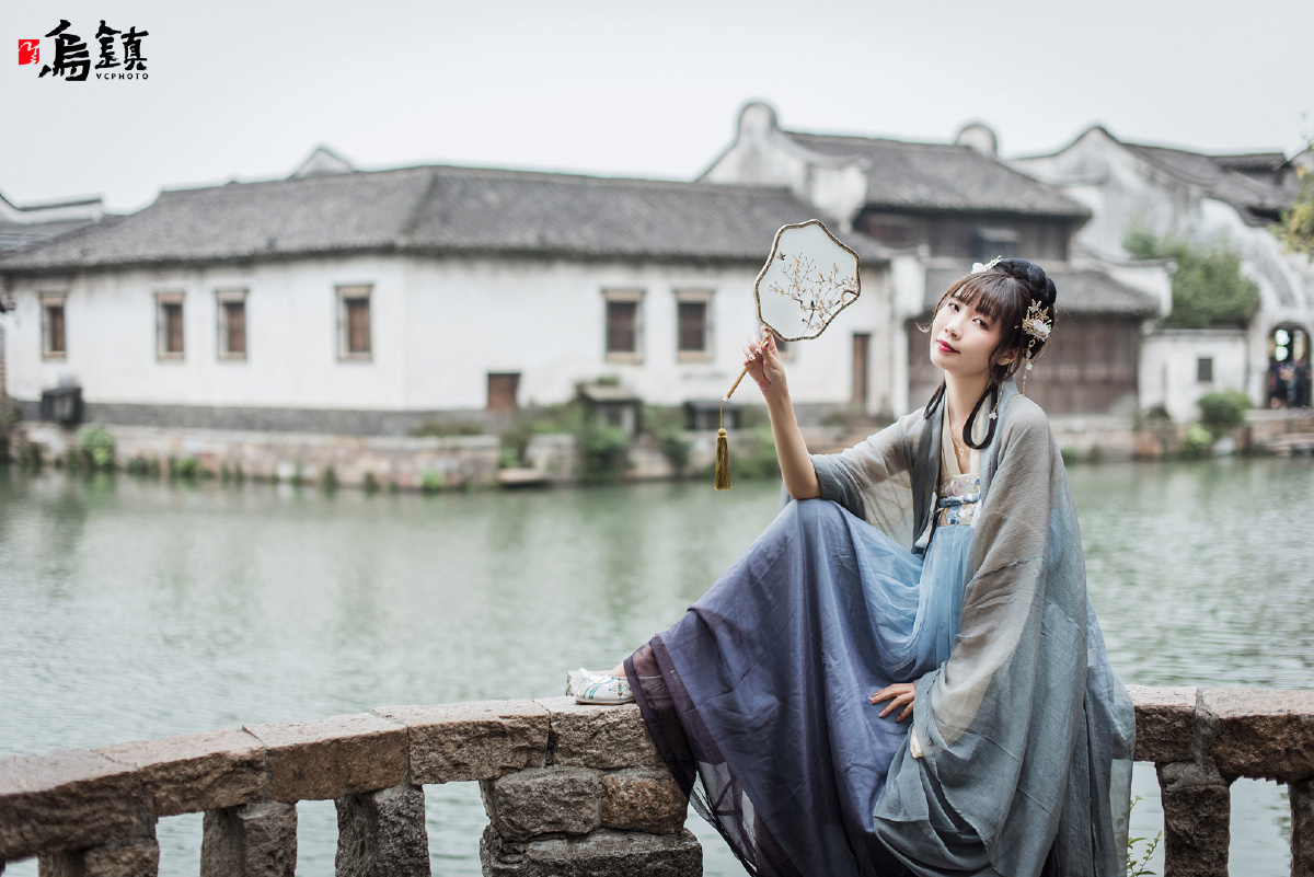 Wuzhen Hanfu Travel Guide 2026: Pricing, Studios, and Tips