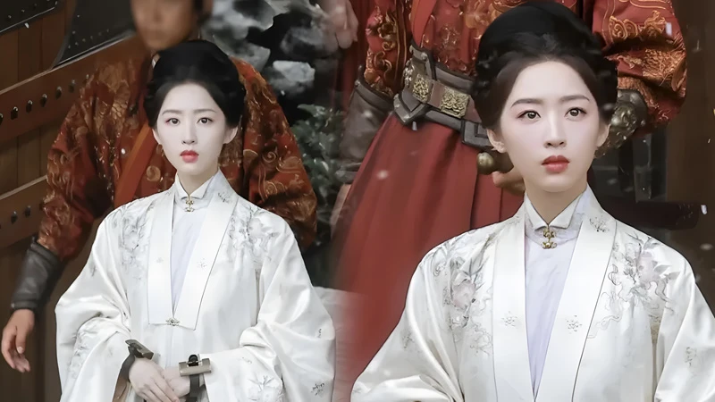 Deng Enxi's Ming-Era Hanfu in When the Flowers Bloom Radiate Poise