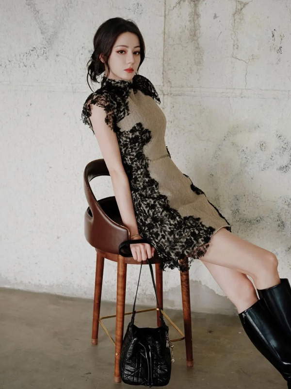 Dilraba: A Qipao Meets Knee-High Boots